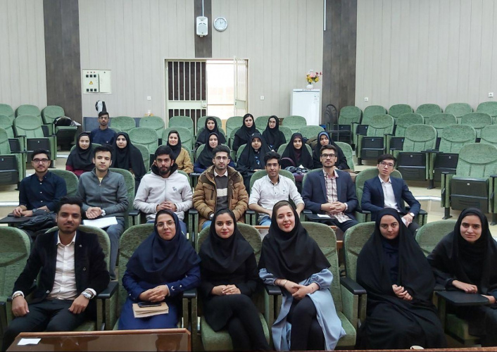 کارگاه مقدماتی فن بیان و مهارتهای ارتباطی