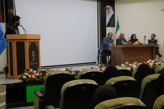 نشست صمیمانه دبیران و اعضای کانون های فرهنگی با معاون فرهنگی و اجتماعی دانشگاه در آستانه ۱۶ آذر برگزار شد.